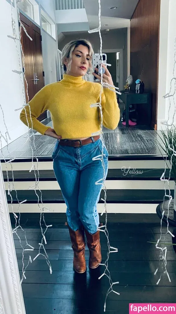 Rebecca Ford Onlyfans Photo Gallery 