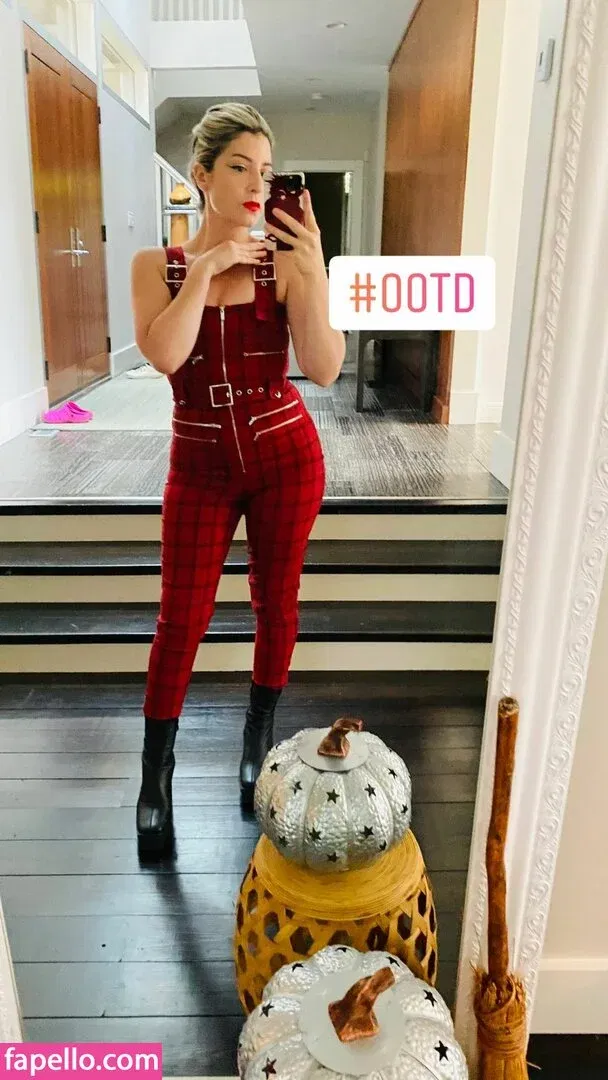 Rebecca Ford Onlyfans Photo Gallery 