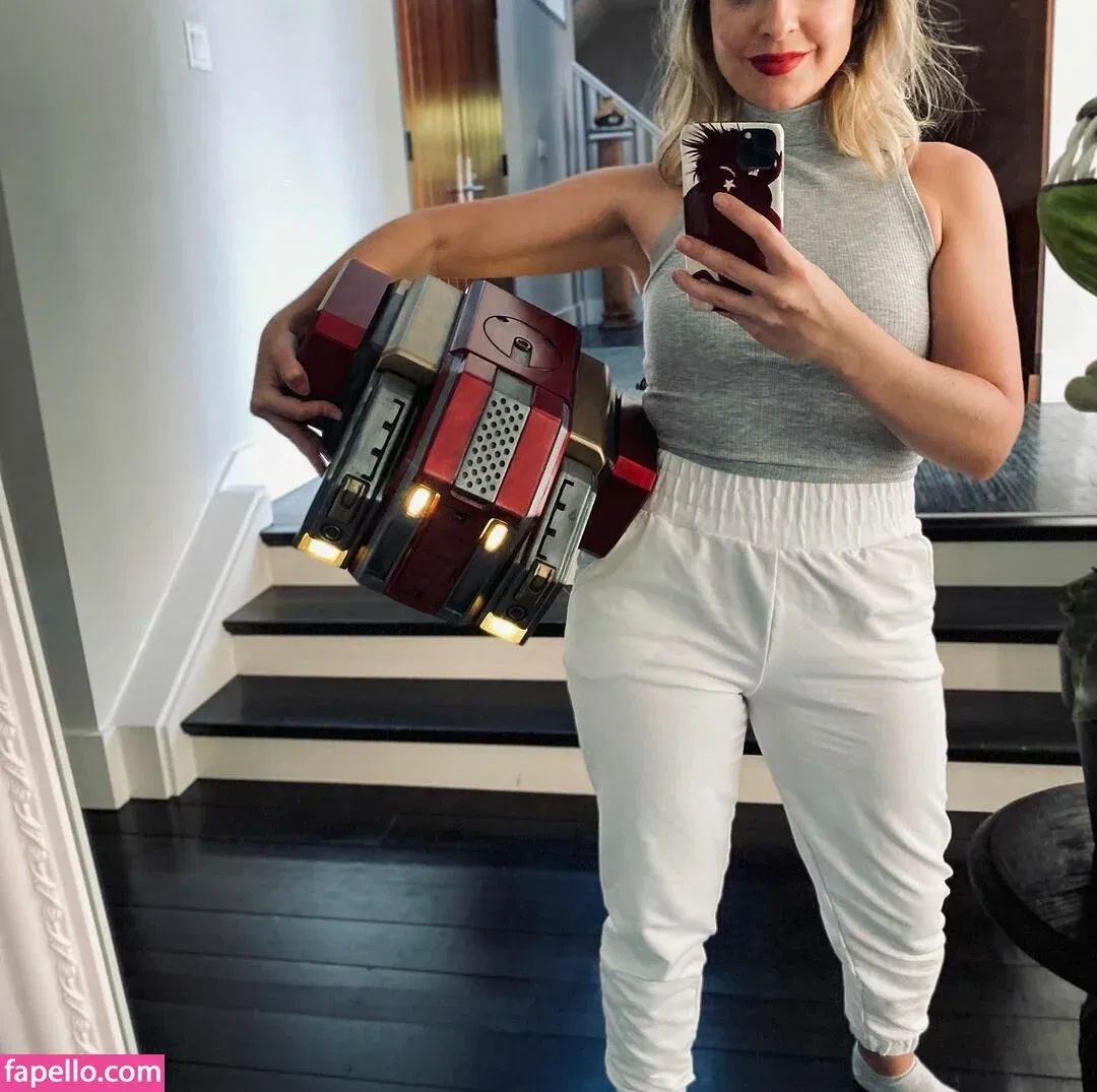 Rebecca Ford Onlyfans Photo Gallery 