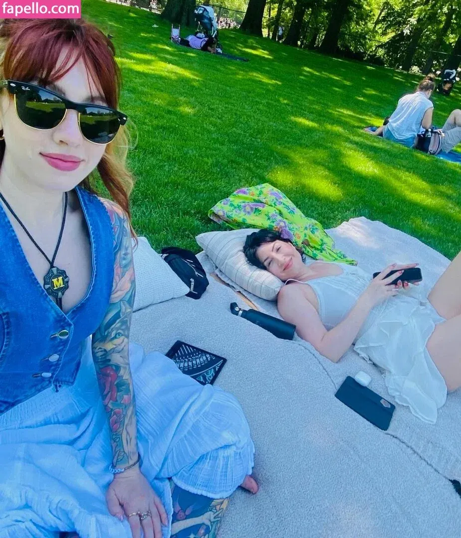 Rebecca Ford Onlyfans Photo Gallery 