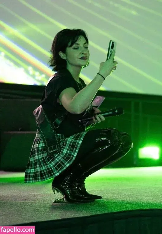 Rebecca Ford Onlyfans Photo Gallery 