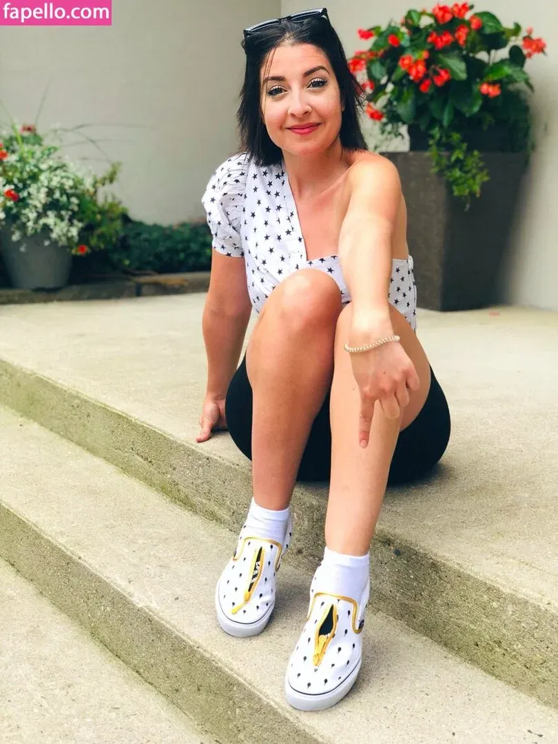 Rebecca Ford Onlyfans Photo Gallery 