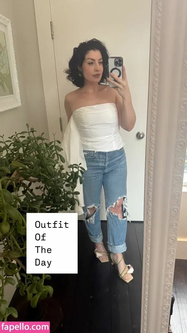 Rebecca Ford Onlyfans Photo Gallery 