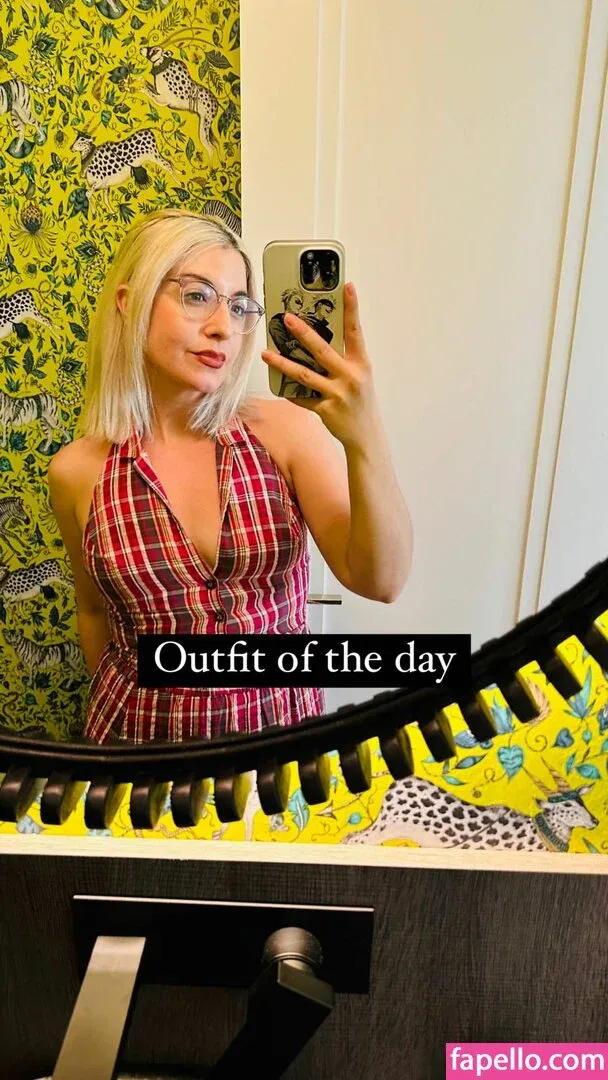 Rebecca Ford Onlyfans Photo Gallery 