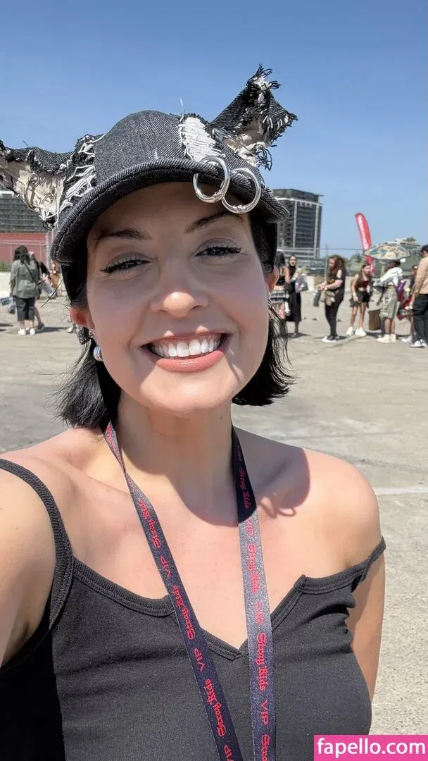 Rebecca Ford Onlyfans Photo Gallery 