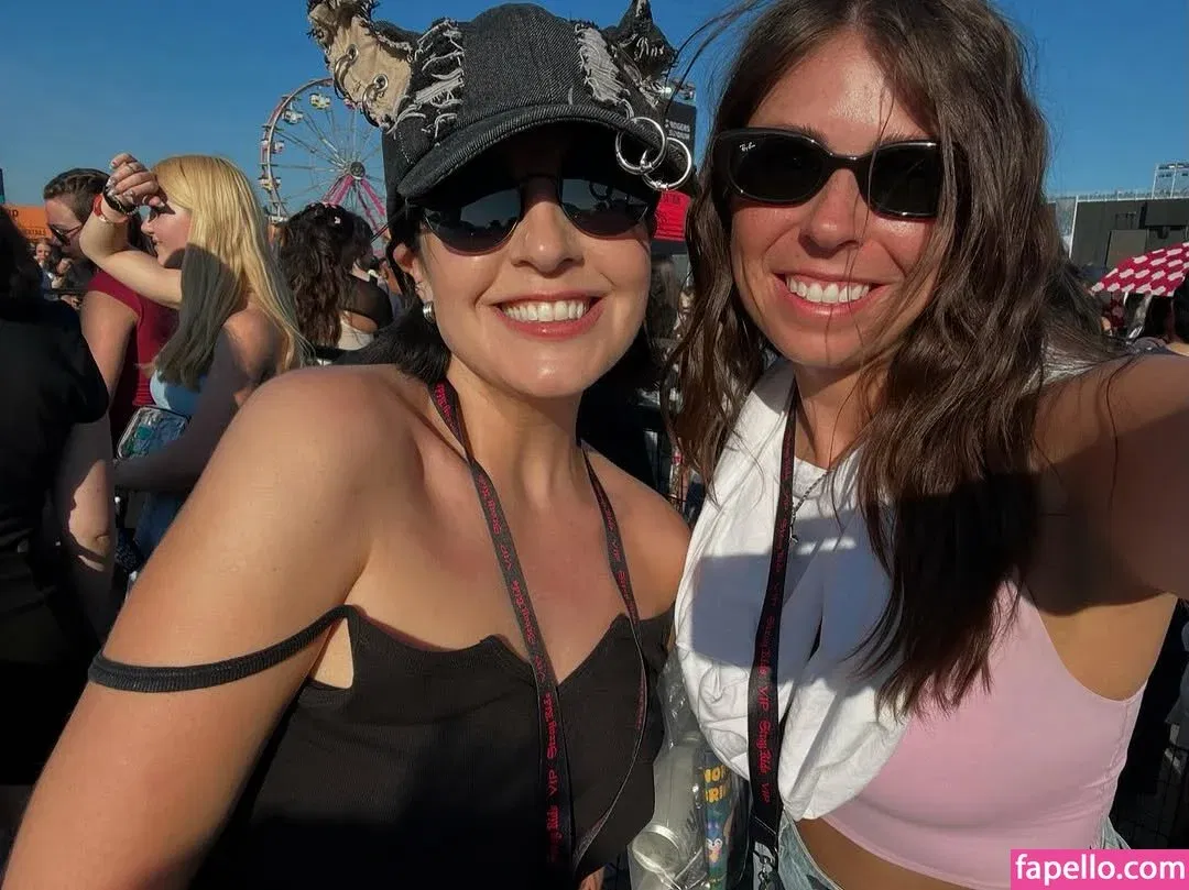 Rebecca Ford Onlyfans Photo Gallery 