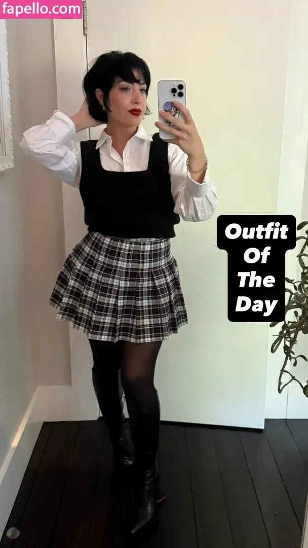 Rebecca Ford Onlyfans Photo Gallery 