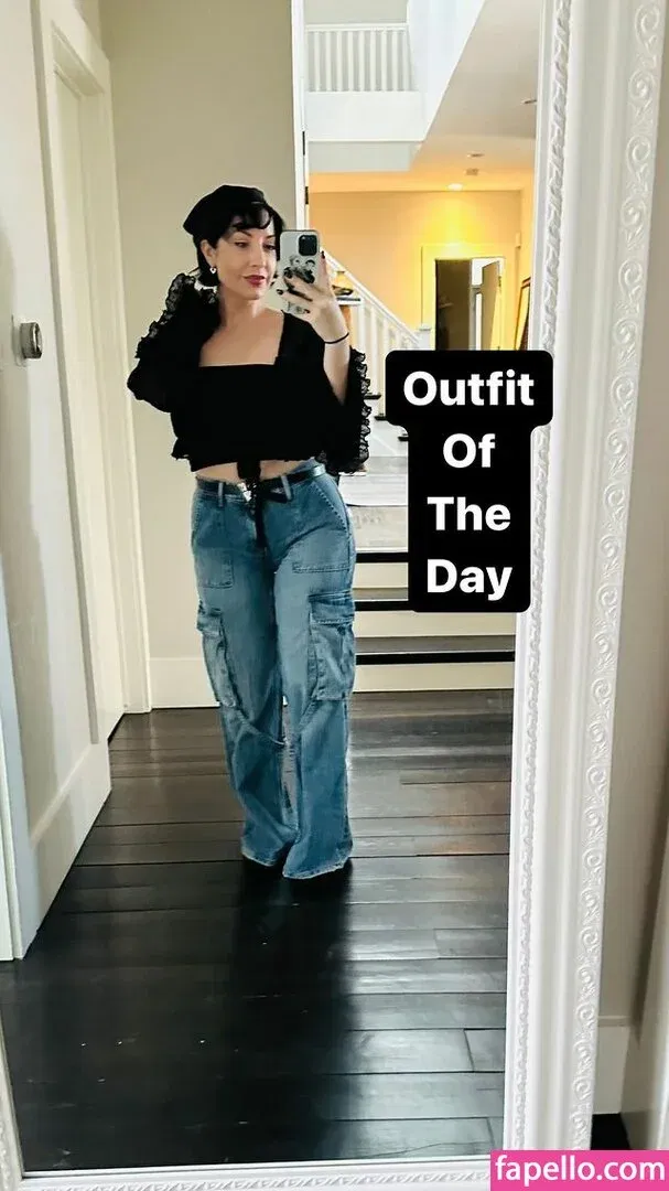 Rebecca Ford Onlyfans Photo Gallery 