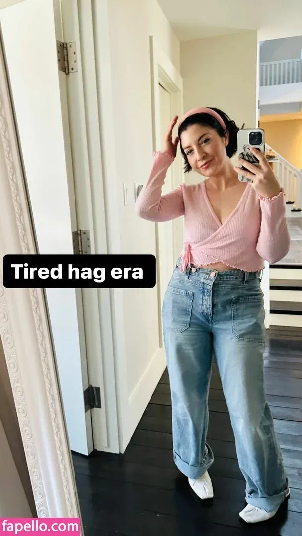 Rebecca Ford Onlyfans Photo Gallery 