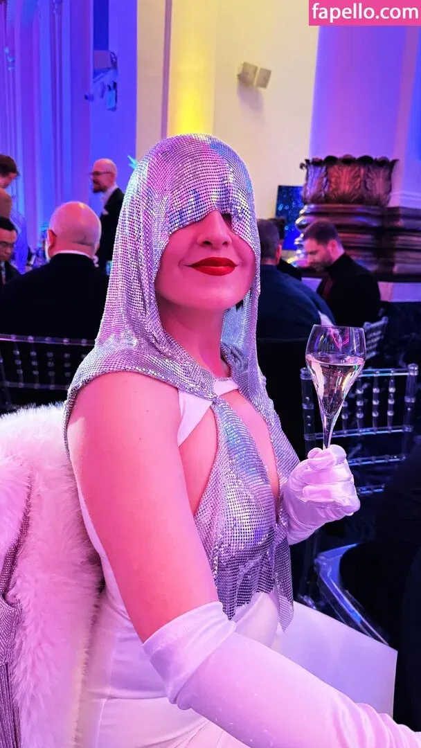 Rebecca Ford Onlyfans Photo Gallery 