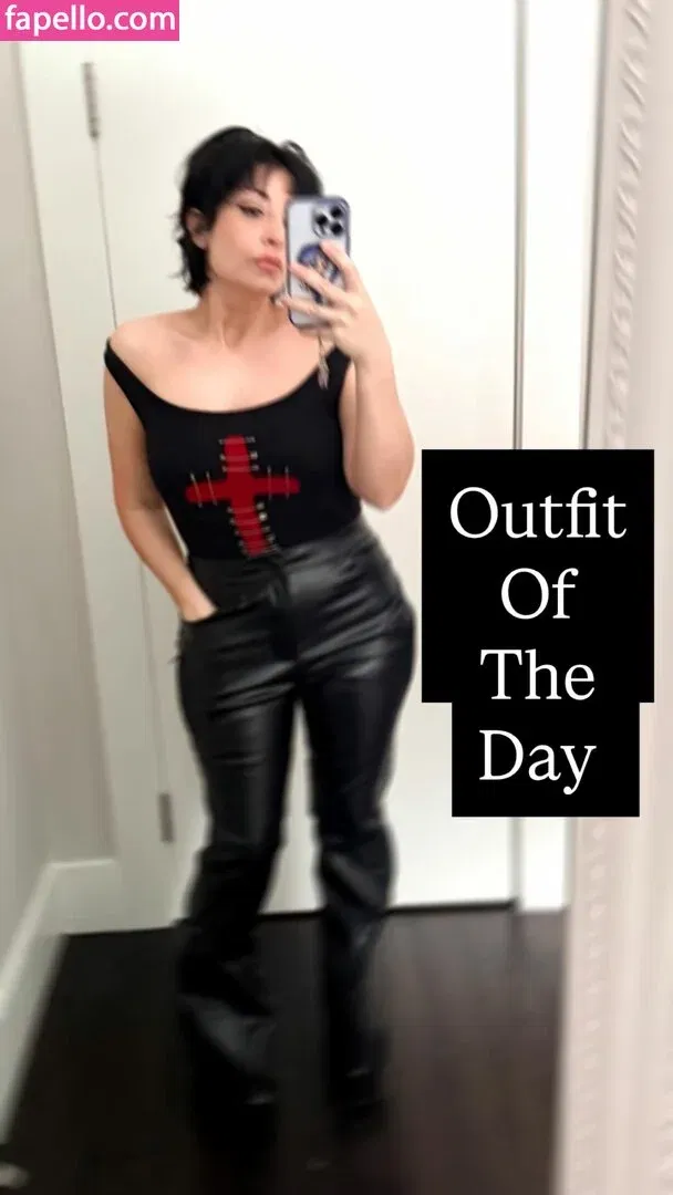 Rebecca Ford Onlyfans Photo Gallery 