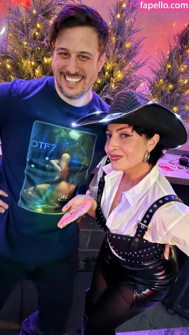 Rebecca Ford Onlyfans Photo Gallery 