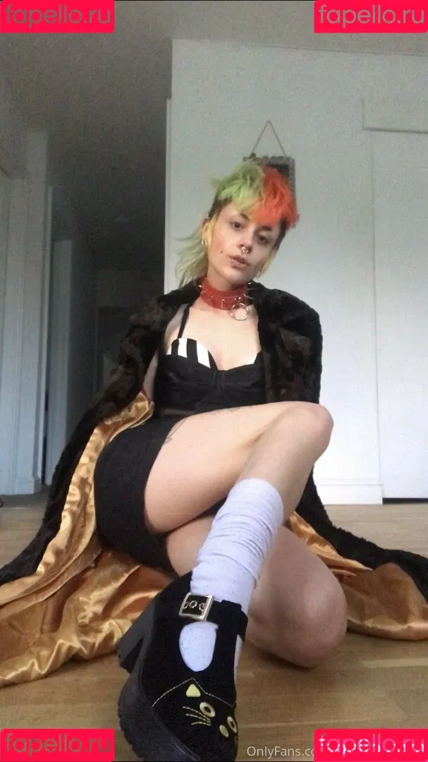 rudecrudenfree Onlyfans Photo Gallery 
