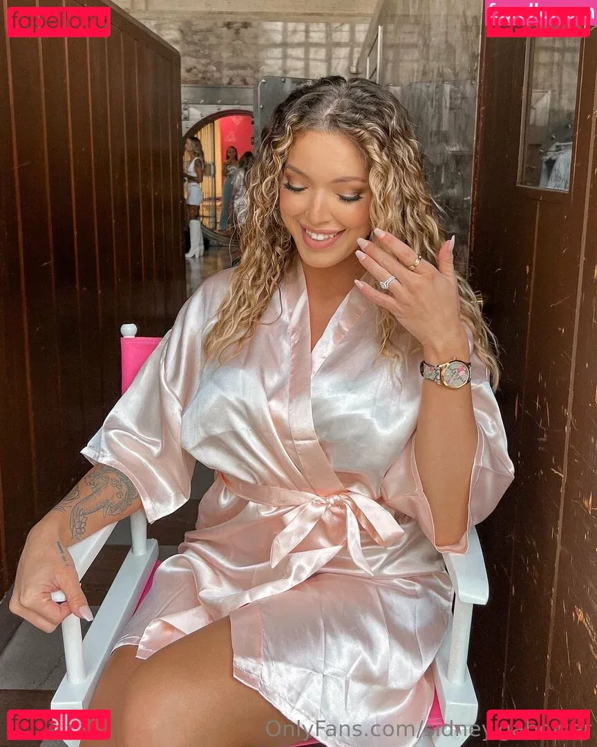 Sedona Sky Onlyfans Photo Gallery 