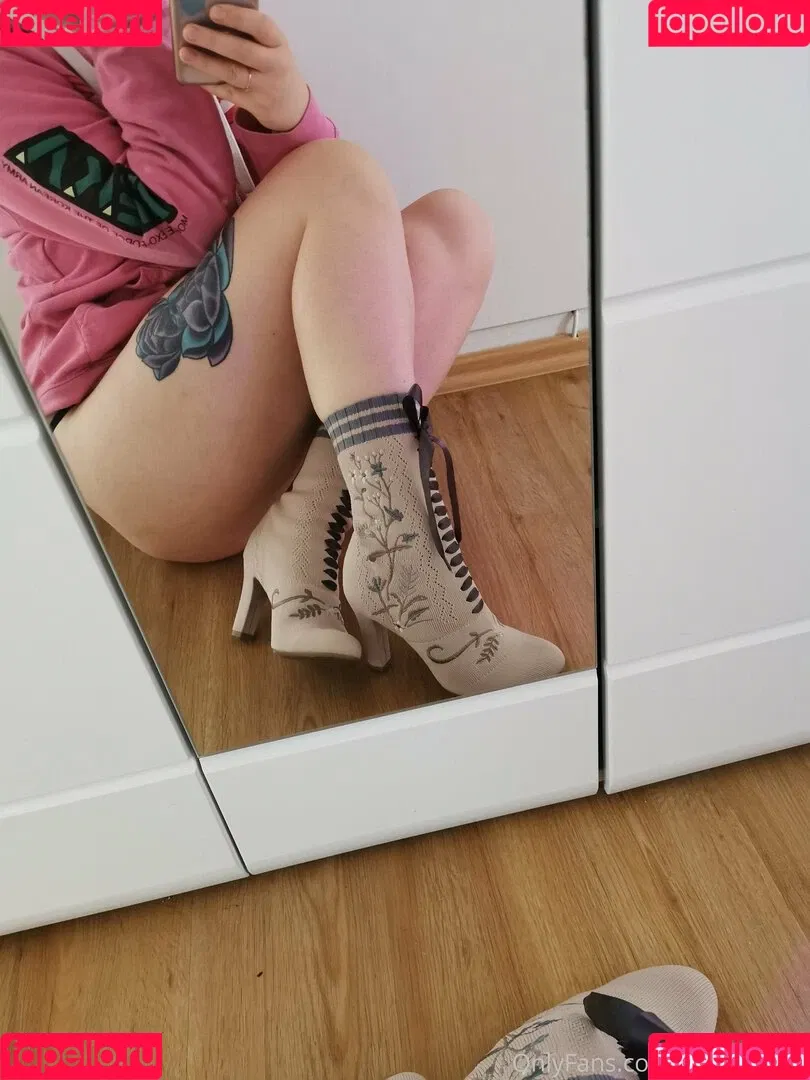 aimufreelia Onlyfans Photo Gallery 