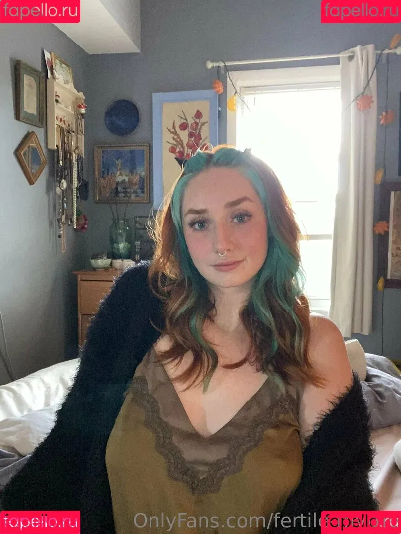 fertile-myrtle Onlyfans Photo Gallery 