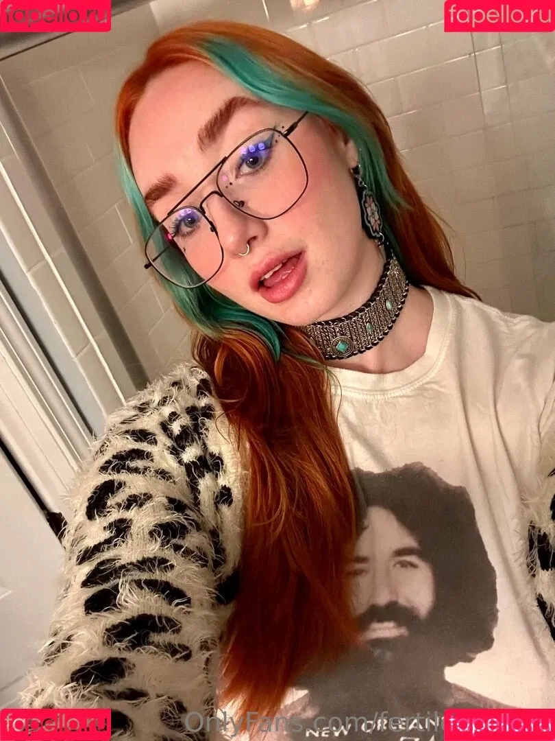 fertile-myrtle Onlyfans Photo Gallery 