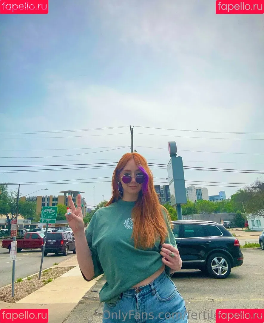 fertile-myrtle Onlyfans Photo Gallery 
