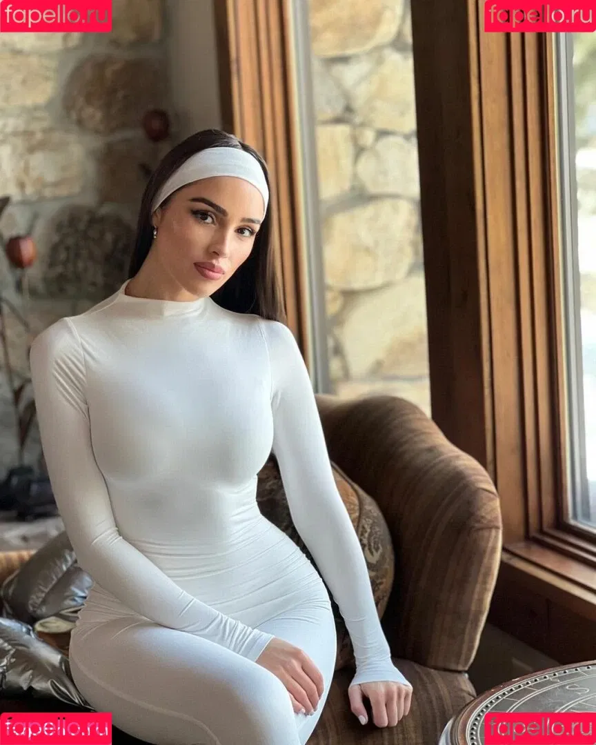 Olivia Culpo Onlyfans Photo Gallery 