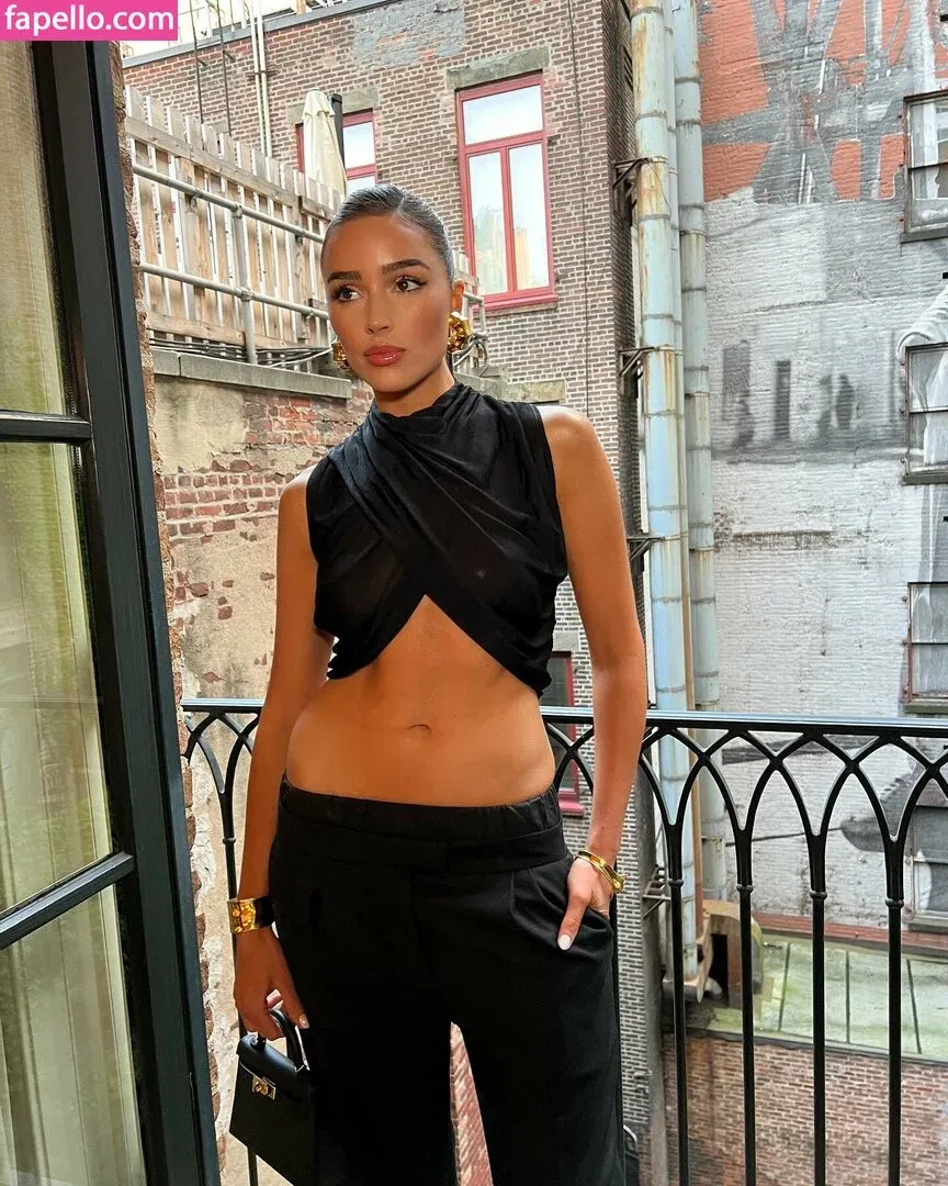 Olivia Culpo Onlyfans Photo Gallery 