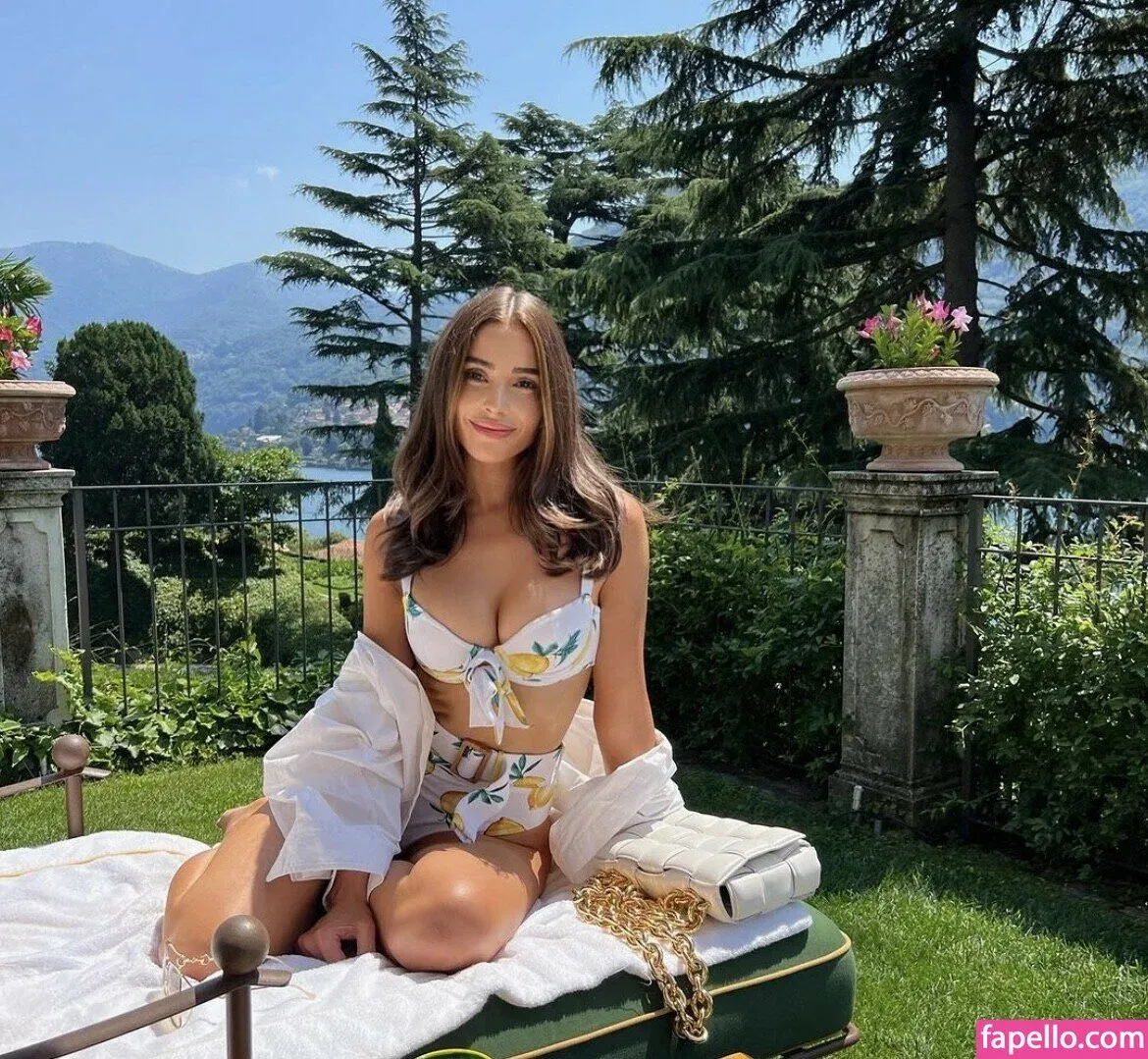 Olivia Culpo Onlyfans Photo Gallery 