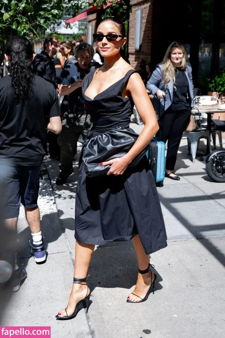 Olivia Culpo Onlyfans Photo Gallery 