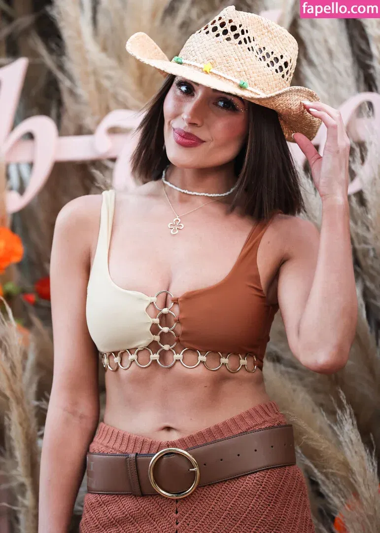 Olivia Culpo Onlyfans Photo Gallery 