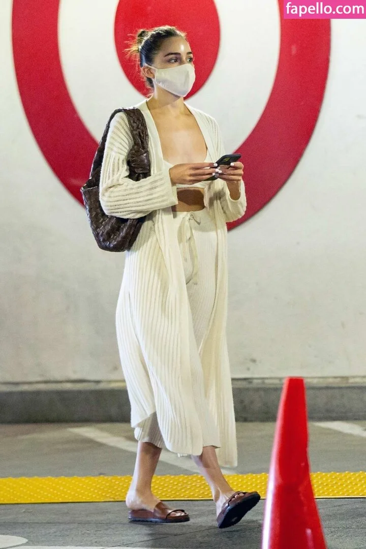 Olivia Culpo Onlyfans Photo Gallery 