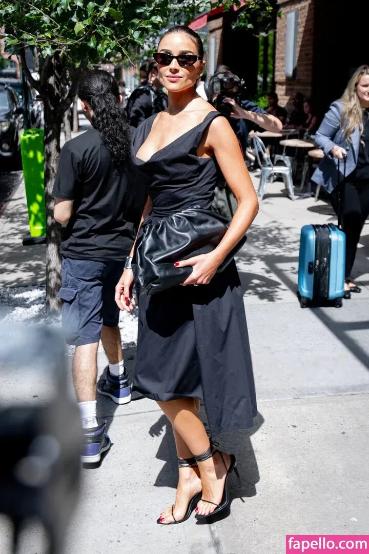 Olivia Culpo Onlyfans Photo Gallery 