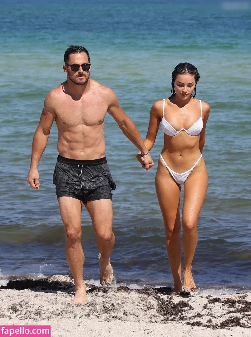 Olivia Culpo Onlyfans Photo Gallery 