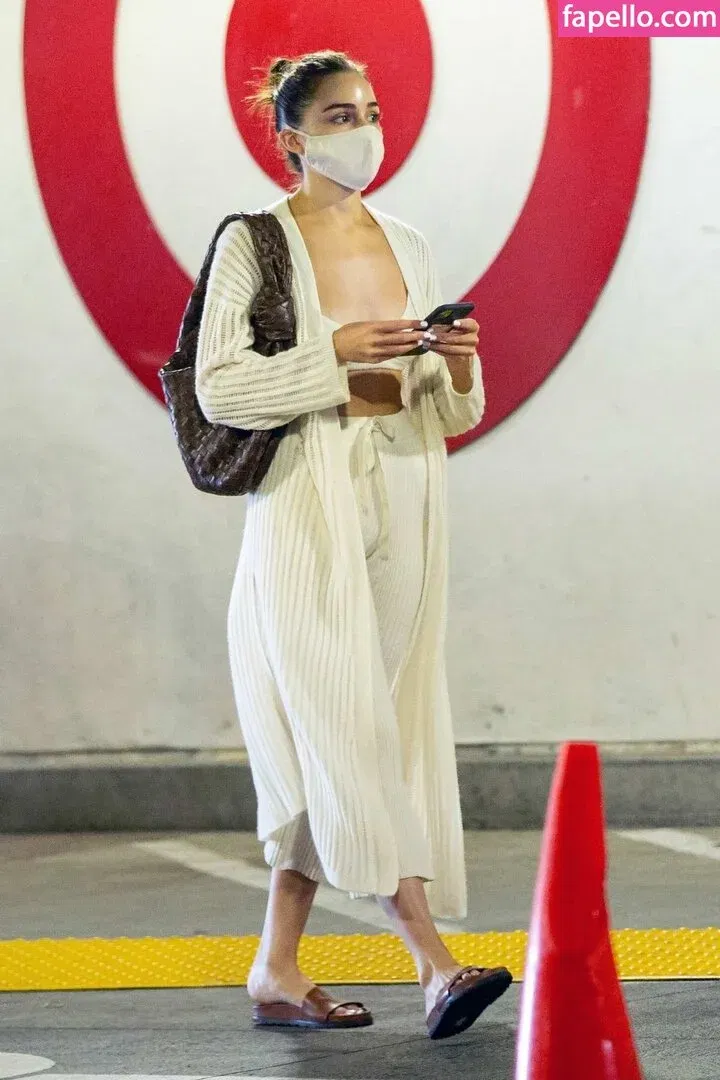 Olivia Culpo Onlyfans Photo Gallery 