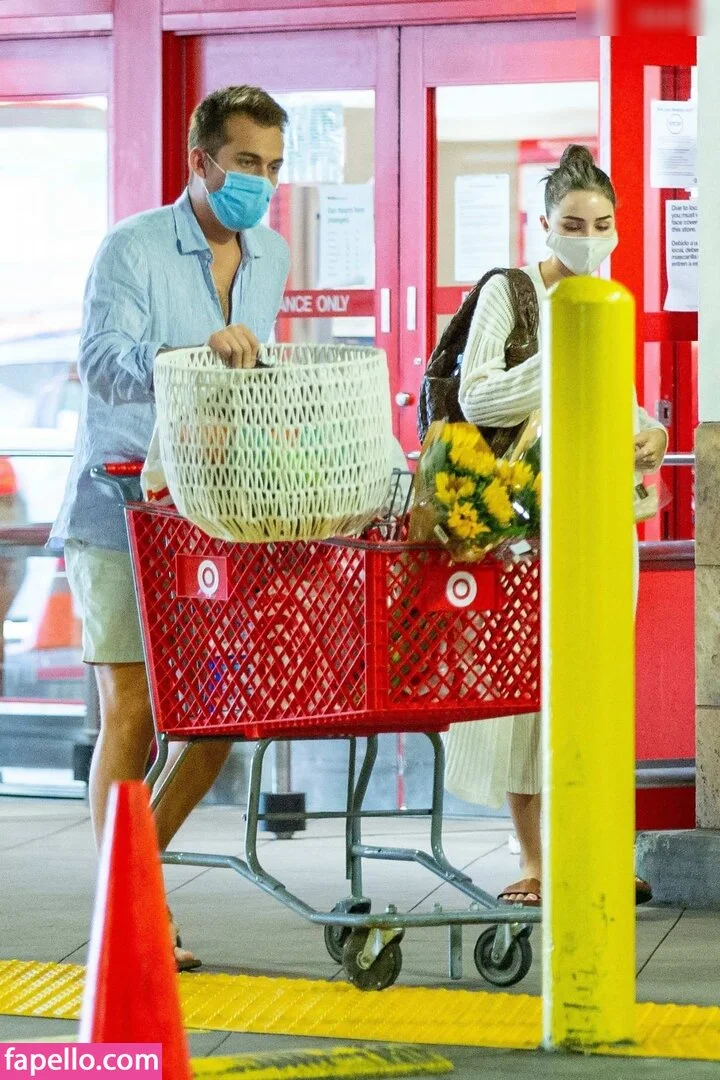 Olivia Culpo Onlyfans Photo Gallery 