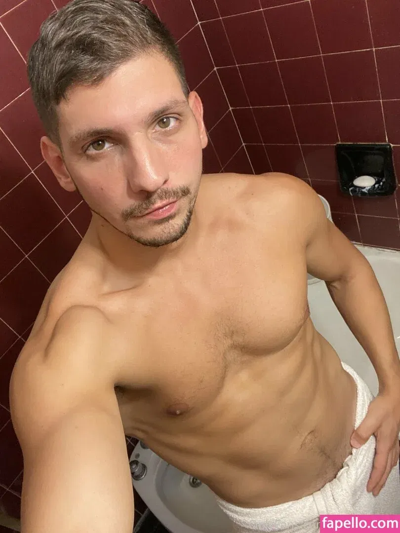 emiliano_terra Onlyfans Photo Gallery 