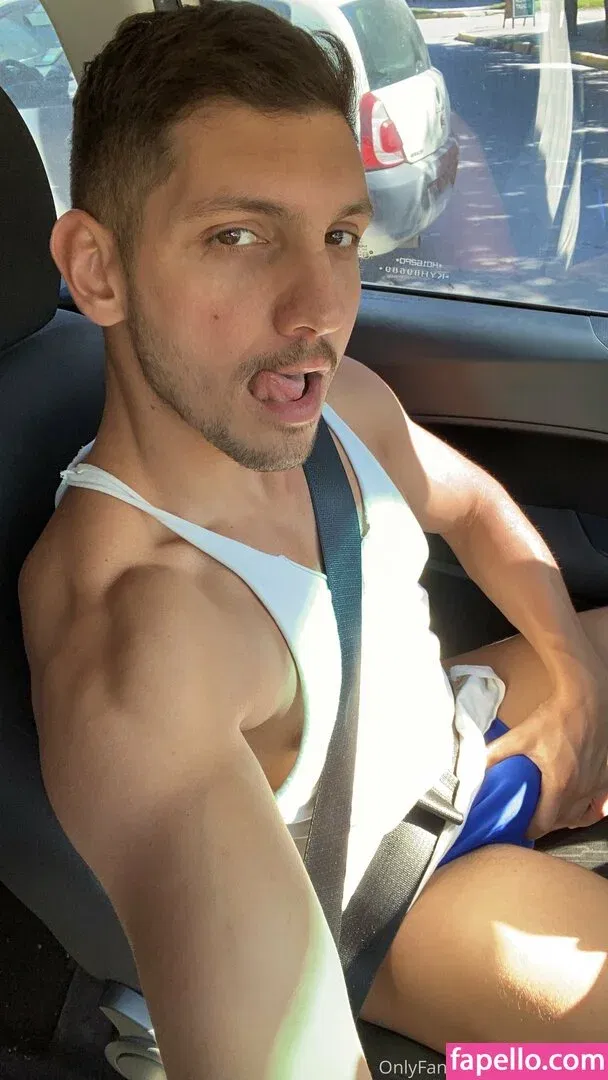 emiliano_terra Onlyfans Photo Gallery 