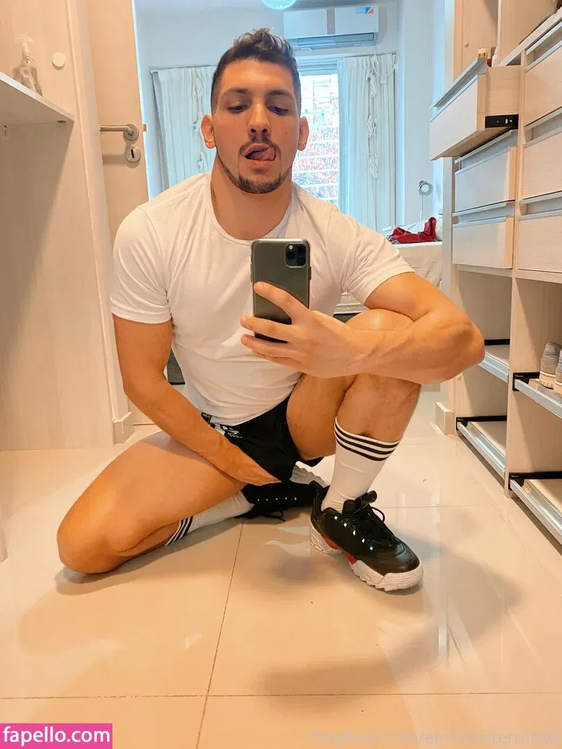 emiliano_terra Onlyfans Photo Gallery 