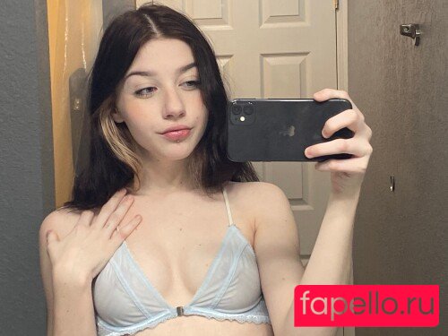 holyLexx Nude Onlyfans Photo 42