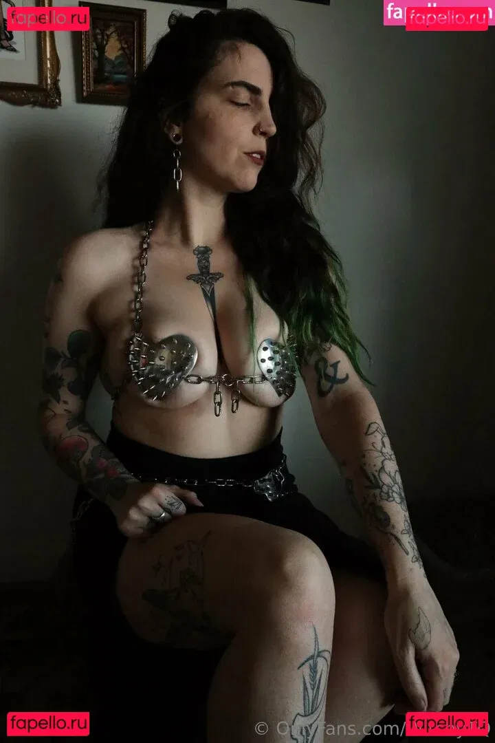 WitchyTQ Onlyfans Photo Gallery 