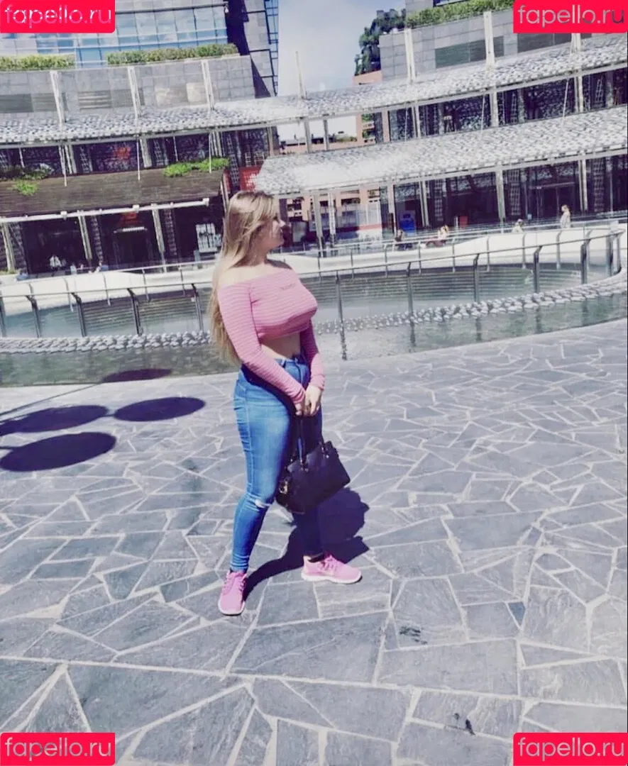 Anastasia Ticus Onlyfans Photo Gallery 