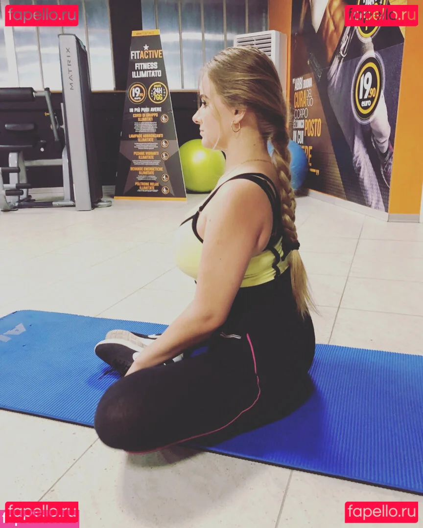 Anastasia Ticus Onlyfans Photo Gallery 