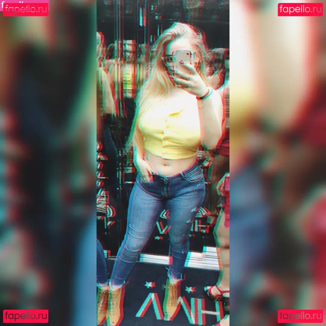 Anastasia Ticus Onlyfans Photo Gallery 