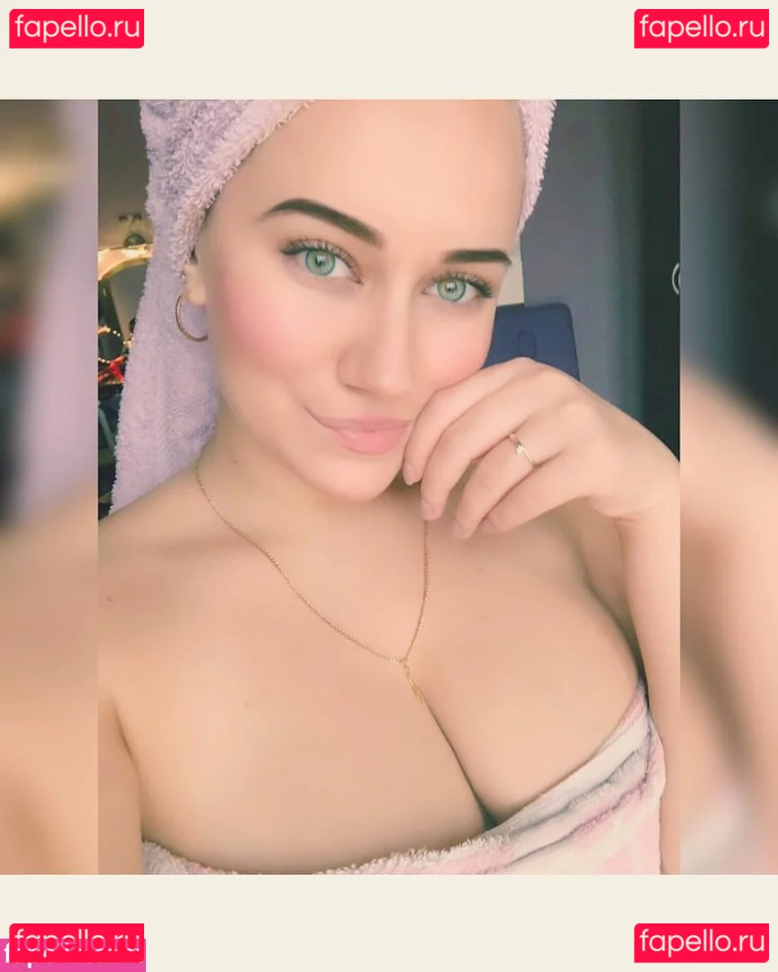 Anastasia Ticus Onlyfans Photo Gallery 