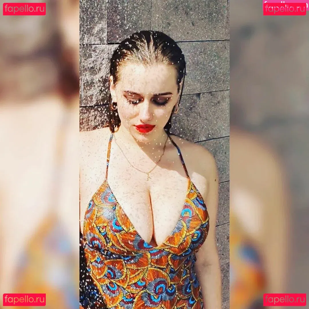 Anastasia Ticus Onlyfans Photo Gallery 