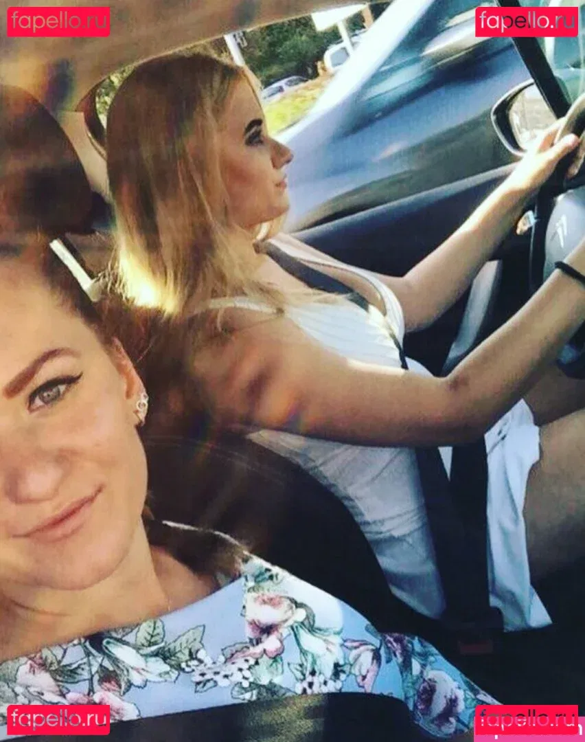 Anastasia Ticus Onlyfans Photo Gallery 