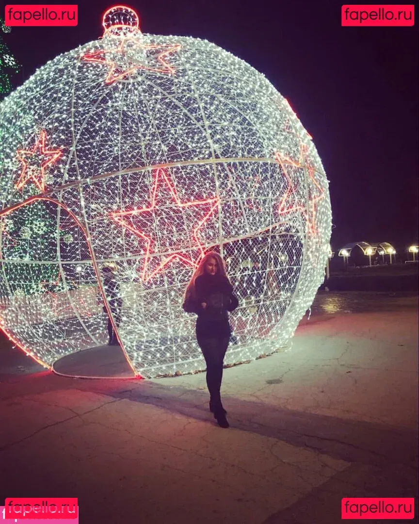 Anastasia Ticus Onlyfans Photo Gallery 