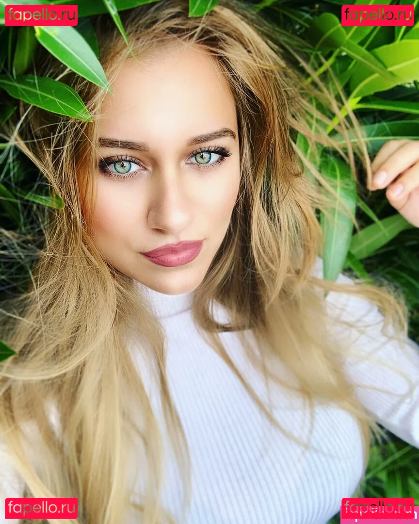 Anastasia Ticus Onlyfans Photo Gallery 