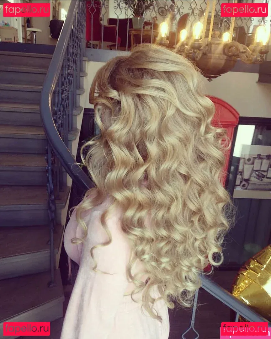 Anastasia Ticus Onlyfans Photo Gallery 