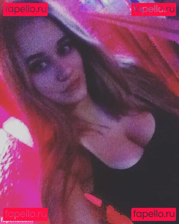 Anastasia Ticus Onlyfans Photo Gallery 