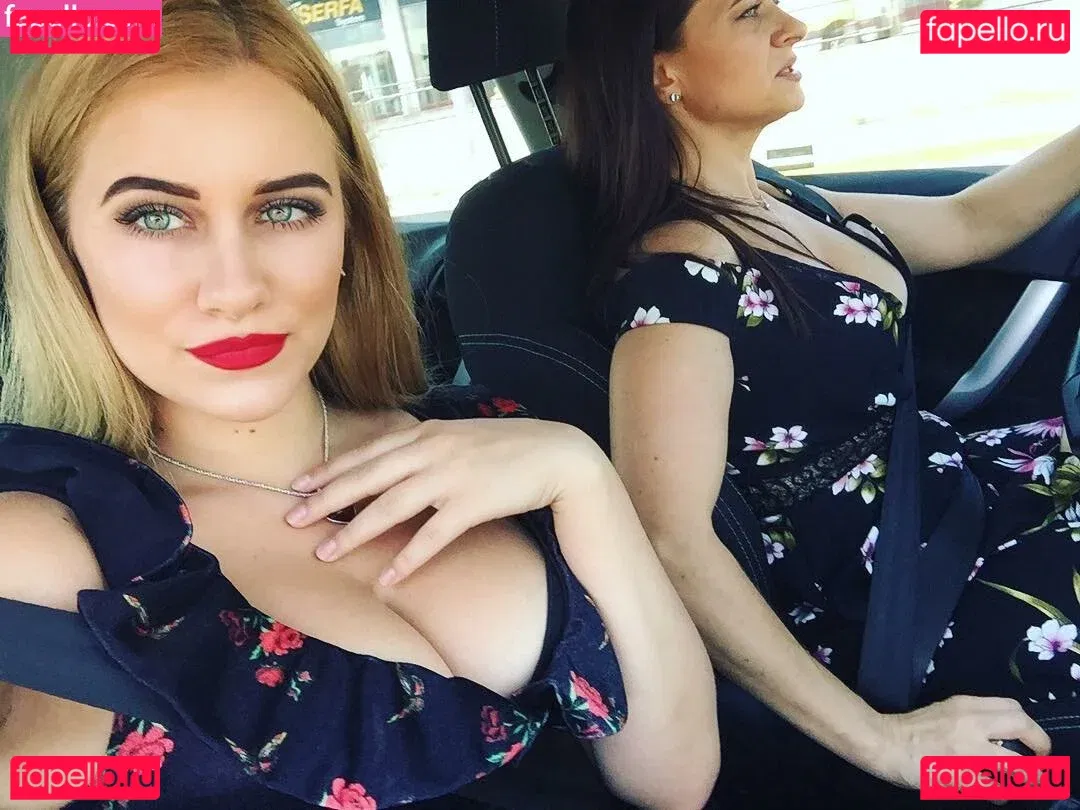 Anastasia Ticus Onlyfans Photo Gallery 