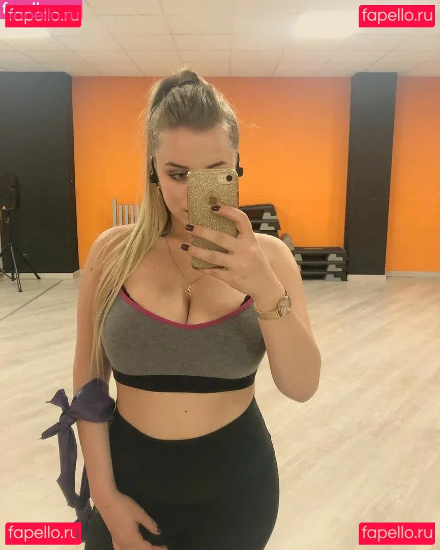 Anastasia Ticus Onlyfans Photo Gallery 