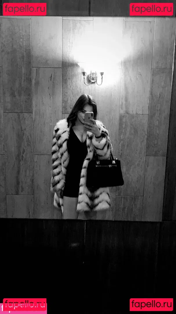 Anastasia Ticus Onlyfans Photo Gallery 